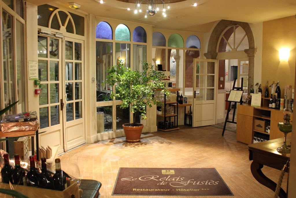 Hotel Logis Le Relais De Fusies Lacaune Exteriér fotografie